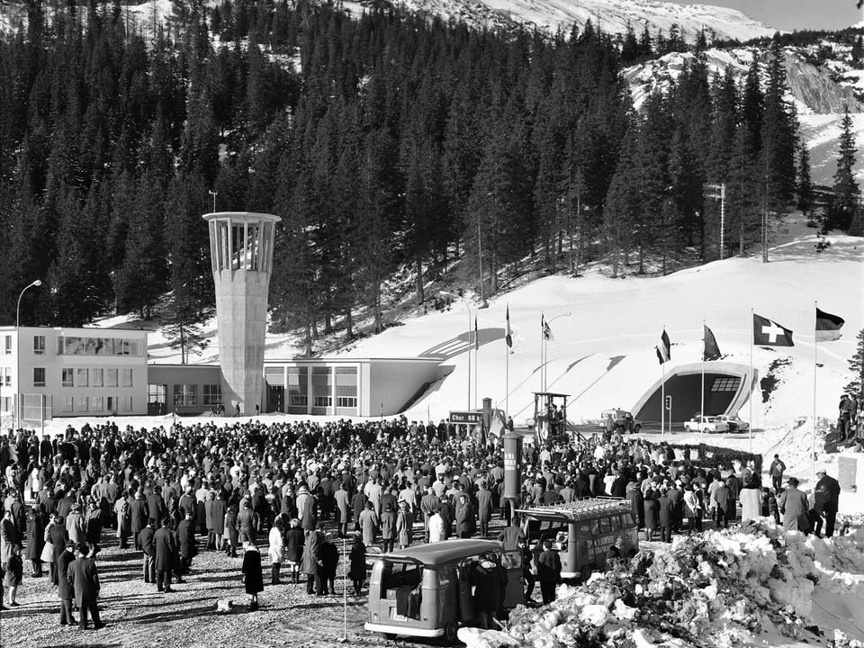 Inaugurazione della galleria del San Bernardino nel 1967 (fonte immagine: archivio del Politecnico federale di Zurigo)